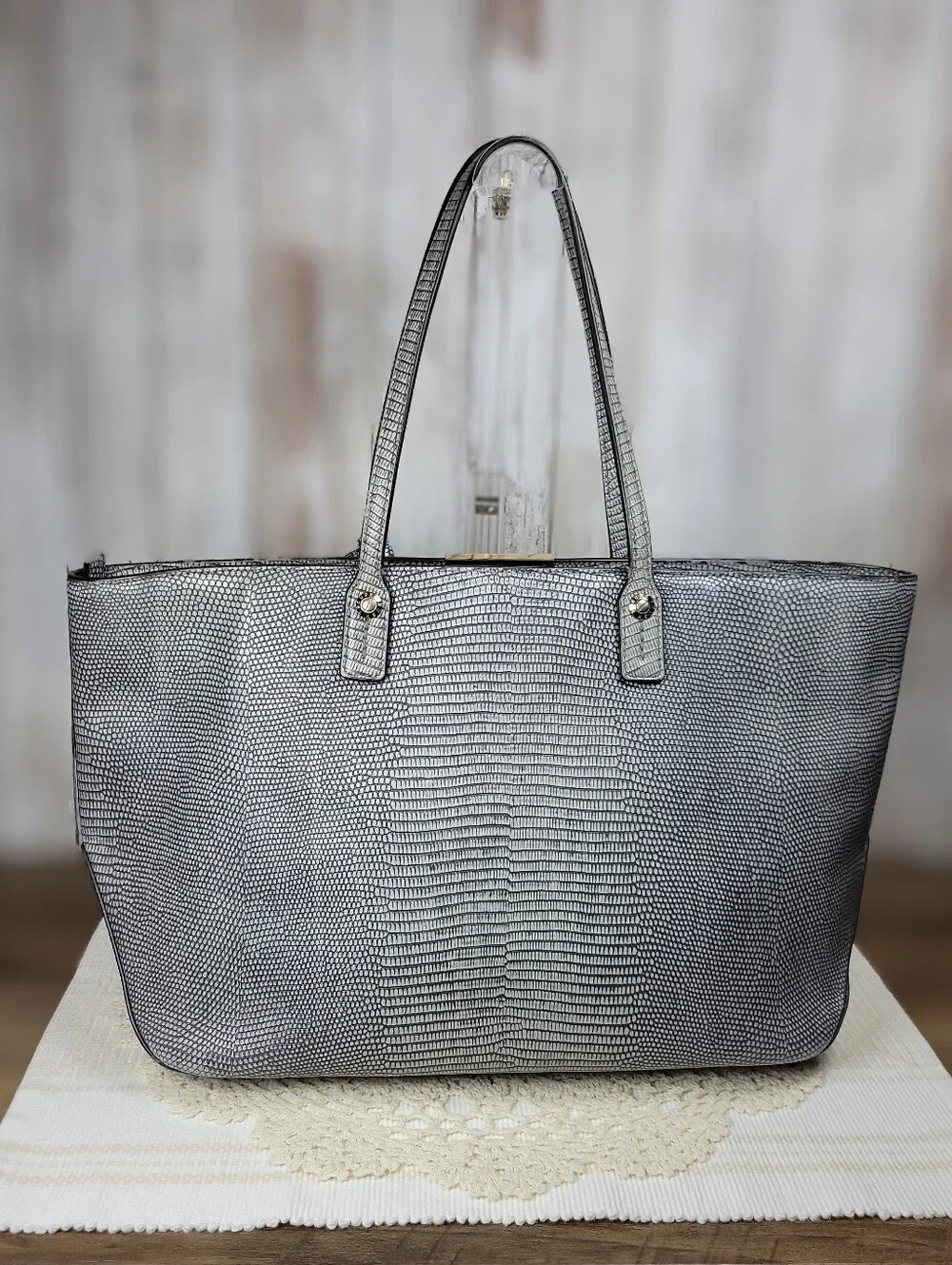 henri bendel Lizard-embossed Tote - Picture 3 of 10